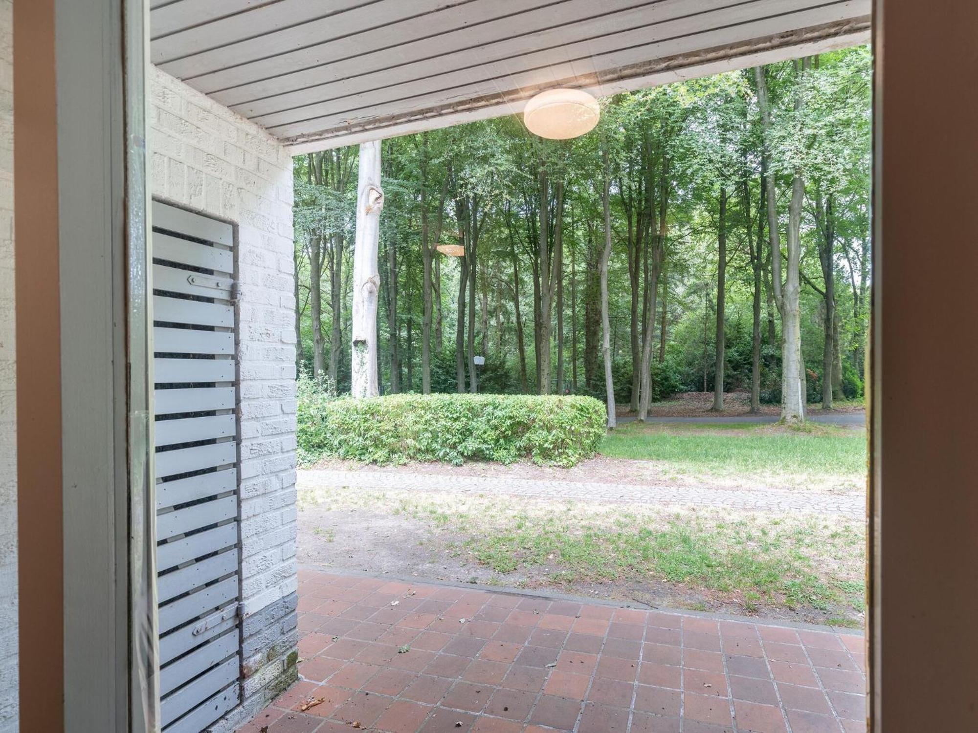 Snug Apartment In Houthalen Oost With Heated Pool เกงค์ ภายนอก รูปภาพ